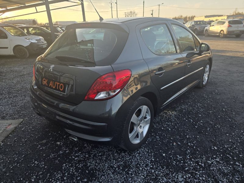 PEUGEOT 207 HDI 92cv ALLURE 2011 123000 km 