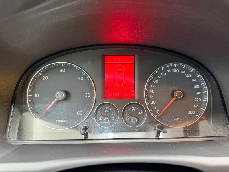 VOLKSWAGEN TOURAN 1.9 TDI 105 FREESTYLE 2010