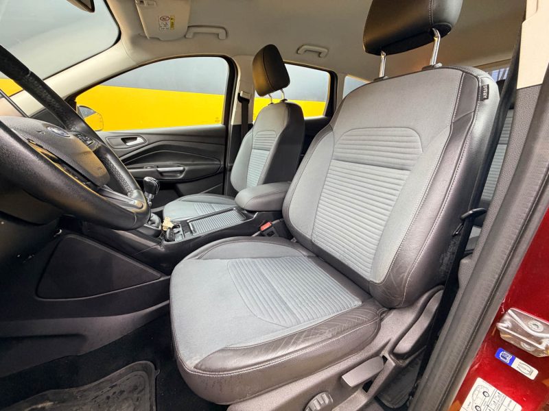 FORD KUGA 1.5 ECOBOOST 120CH STOP&START TITANIUM  