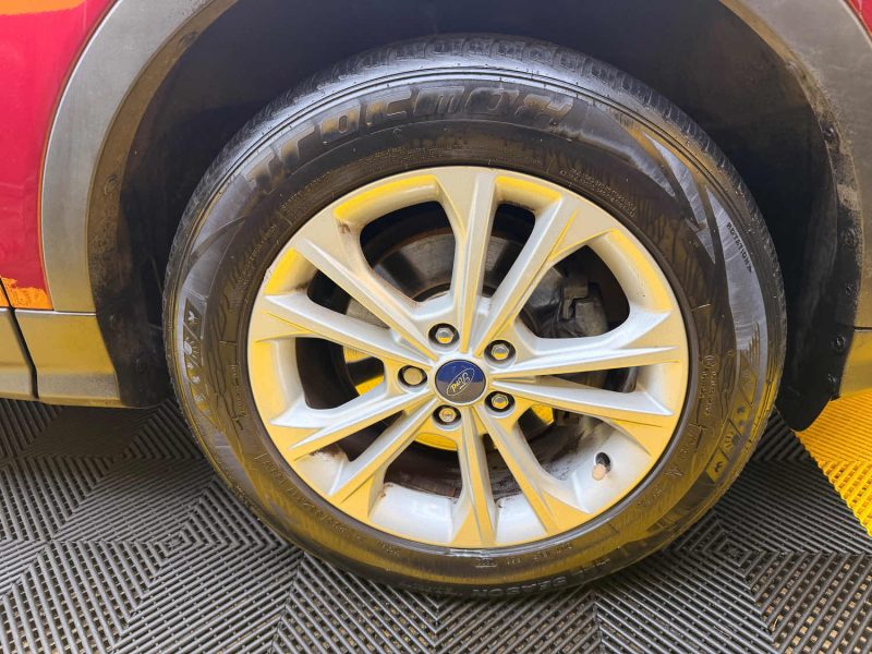 FORD KUGA 1.5 ECOBOOST 120CH STOP&START TITANIUM  