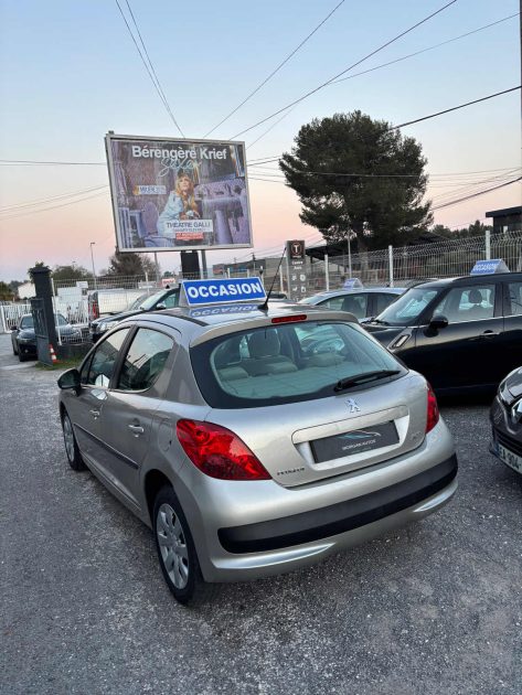 PEUGEOT 207 1.4E 16V EXECUTIVE 35 000 KLM GARANTIE 6 MOIS 