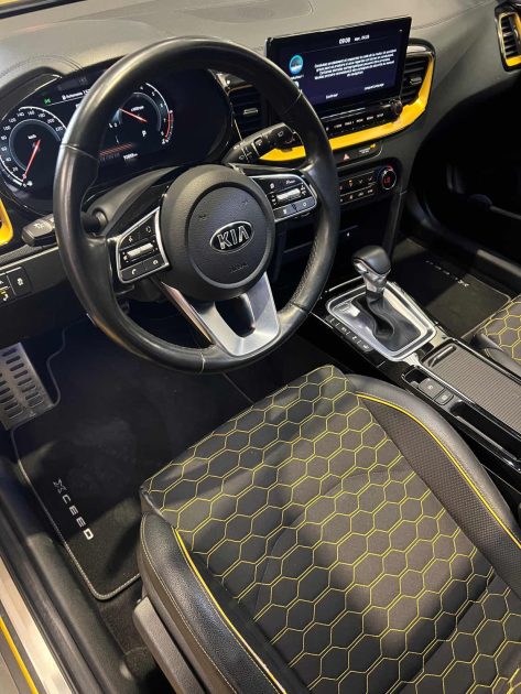 MAGNIFIQUE KIA XCEED LAUNCH ÉDITION 1,4 140CH (TOIT OUVRANT, CAMÉRA DE RECUL) ⭐️⭐️⭐️⭐️⭐️