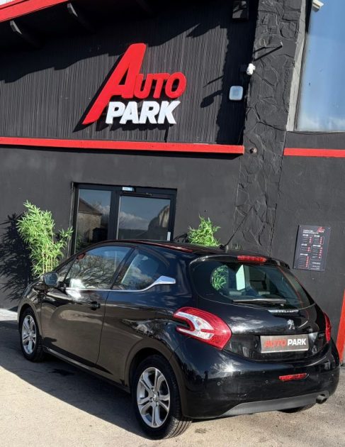 PEUGEOT 208 1.2 VTI - Paiement 3x/4x/10x ✅