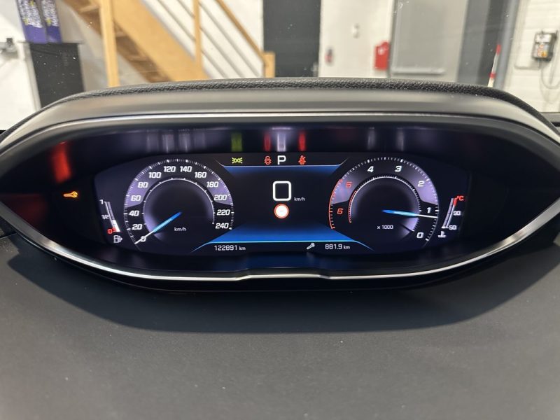 PEUGEOT 5008 II 1.5 BLUEHDI 130ch S&S GT PACK EAT8 