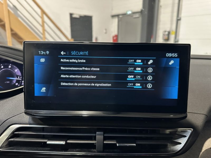 PEUGEOT 5008 II 1.5 BLUEHDI 130ch S&S GT PACK EAT8 