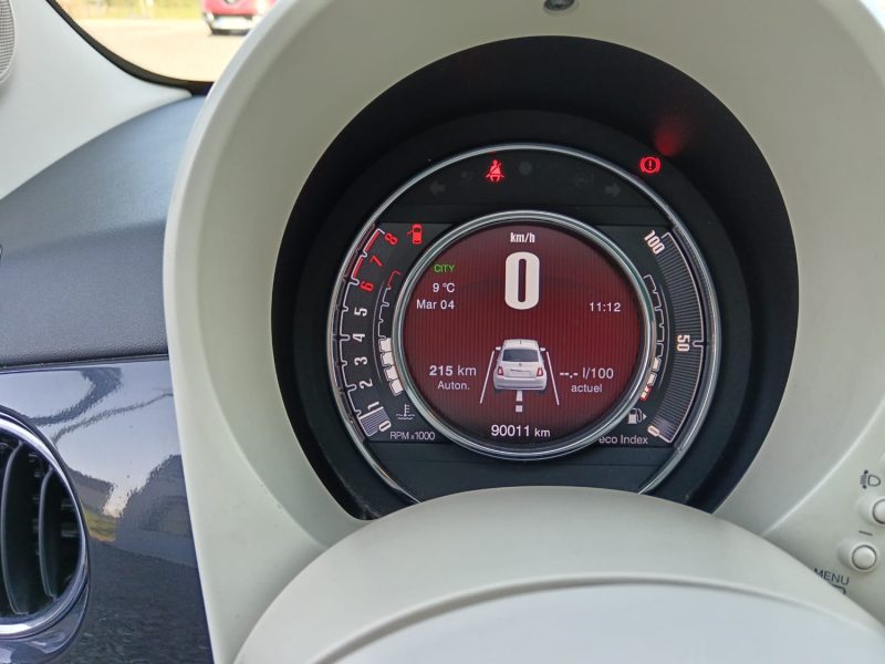 Fiat 500 1.2 i 69 CV Lounge Toit pano / Distribution neuve / Suivi complet