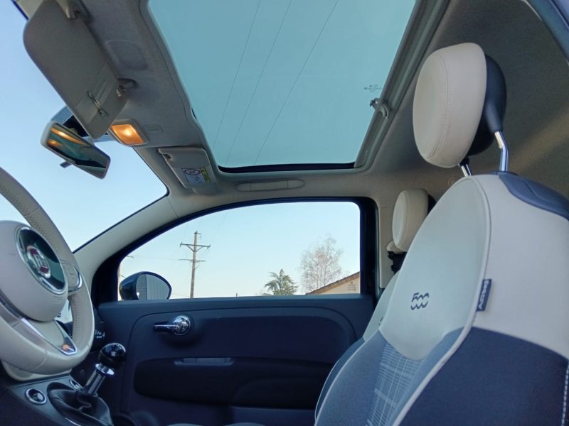 Fiat 500 1.2 i 69 CV Lounge Toit pano / Distribution neuve / Suivi complet