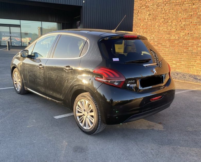 PEUGEOT 208 1.2  110CH E6.C GT LINE S&S EAT6 5P 2019