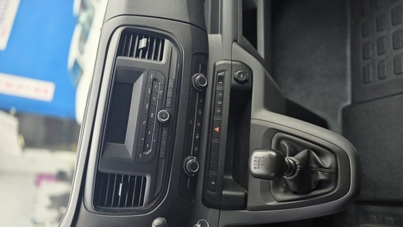 PEUGEOT EXPERT TRAVELLER 9PL 120 CV BLUEHDI STANDARD 2022