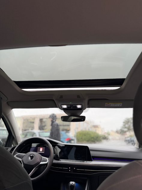 VOLKSWAGEN  GOLF  2021