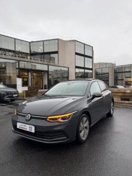 VOLKSWAGEN  GOLF  2021