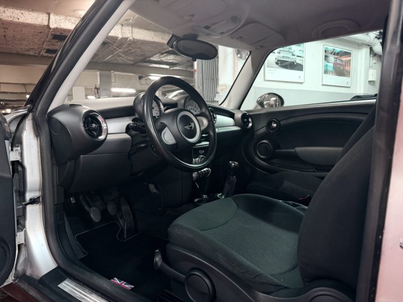 MINI ONE 1.4 essence 95ch 