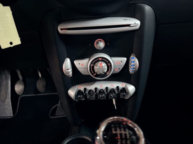 MINI ONE 1.4 essence 95ch 