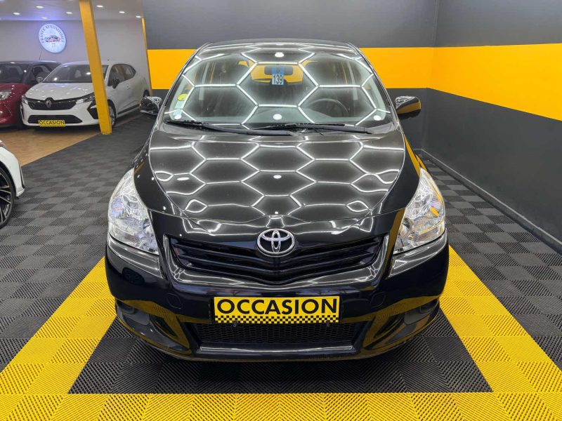 TOYOTA VERSO 126 D-4D BUSINESS