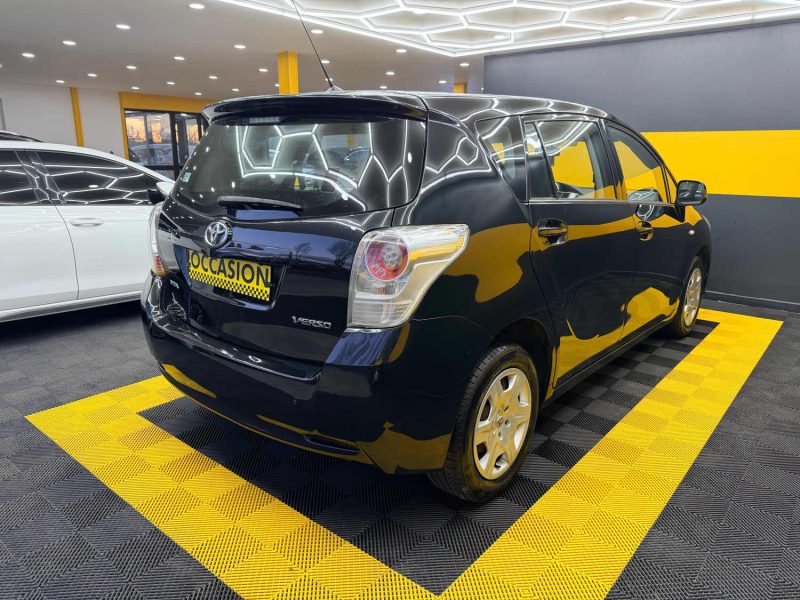 TOYOTA VERSO 126 D-4D BUSINESS
