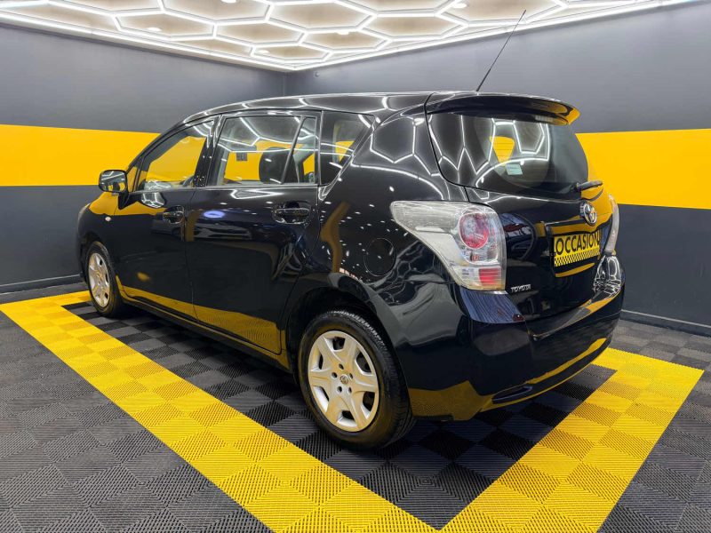 TOYOTA VERSO 126 D-4D BUSINESS