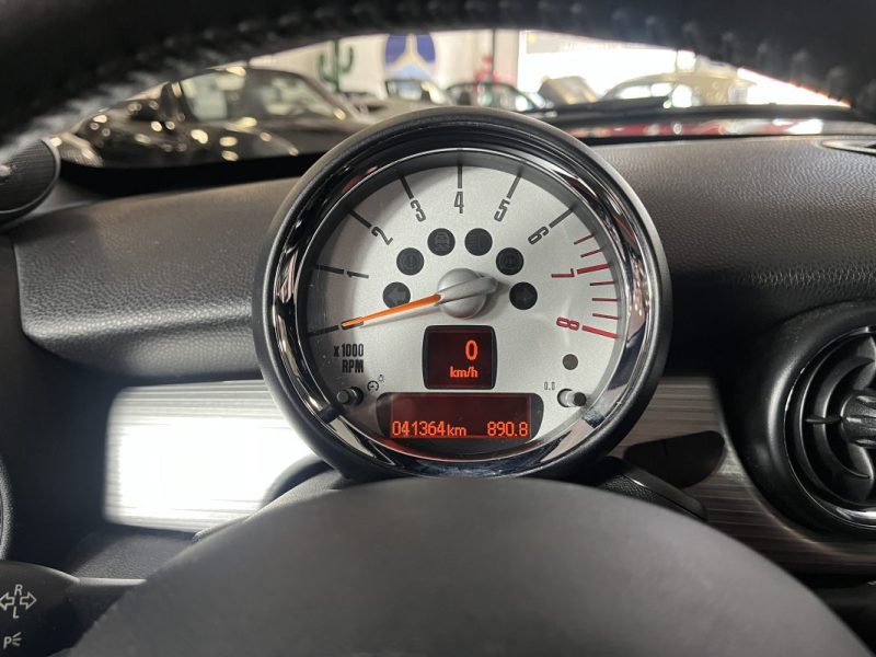 MINI Roadster (R58) COOPER S 2011