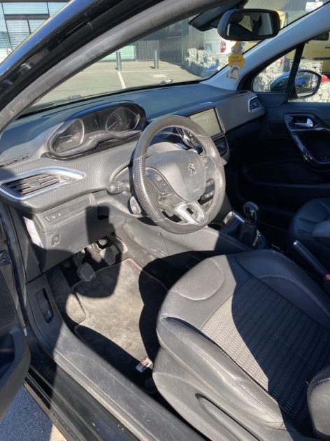 PEUGEOT 208 1.2 VTI 82 CV 2013