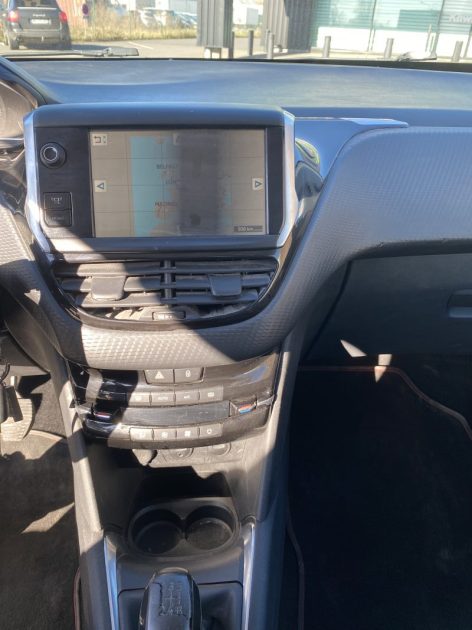 PEUGEOT 208 1.2 VTI 82 CV 2013