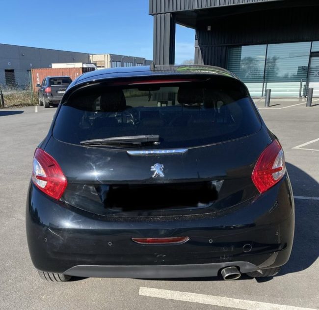 PEUGEOT 208 1.2 VTI 82 CV 2013