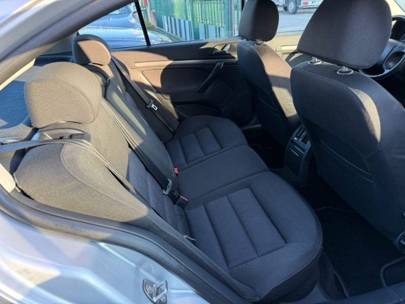 SKODA OCTAVIA II 1.6L 102CV AMBIENTE PACK BVM5