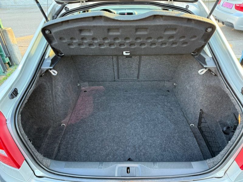 SKODA OCTAVIA II 1.6L 102CV AMBIENTE PACK BVM5