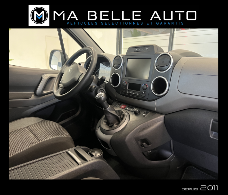 Peugeot Partner 1.6 BlueHDI 100 Outdoor / 1ère main carnet / GPS CAMERA ATTELAGE / 175 euro  mensuel