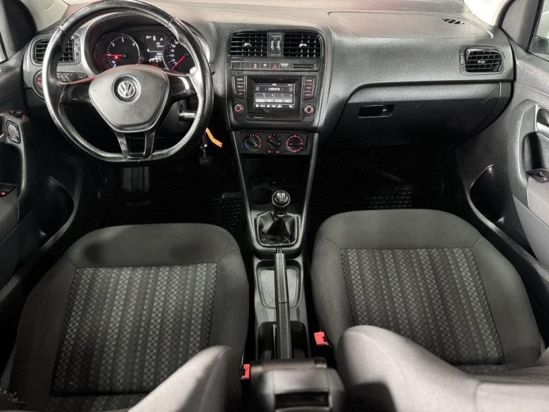VOLKSWAGEN POLO SOCIETE 1.4 TDI 75 TRENDLINE 2015 TTC