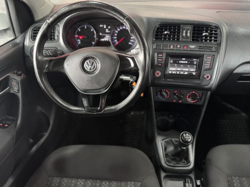 VOLKSWAGEN POLO SOCIETE 1.4 TDI 75 TRENDLINE 2015 TTC