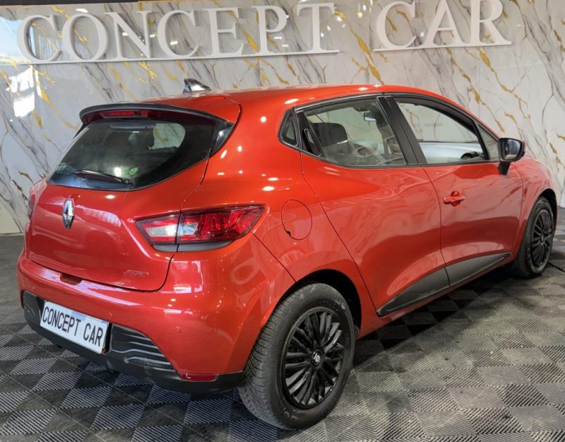 RENAULT CLIO 0.9 DYNAMIQUE 2013 - 90 CH - 80 030Kms - Distrib ok - Parfait Etat - Suivit RENAULT
