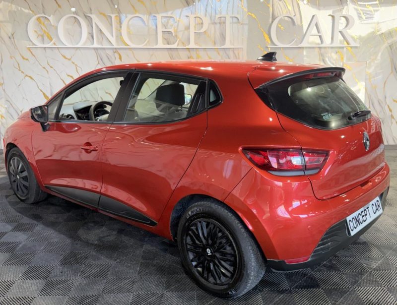 RENAULT CLIO 0.9 DYNAMIQUE 2013 - 90 CH - 80 030Kms - Distrib ok - Parfait Etat - Suivit RENAULT