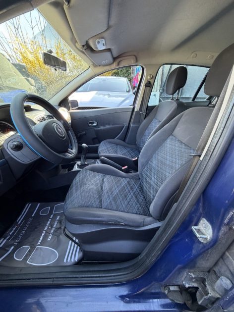 RENAULT CLIO 1.2 EXTREME 2009 -75CH - 71 263Kms - Distrib ok - Parfait Etat - Suivit RENAULT
