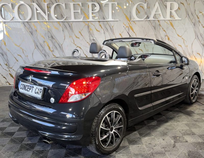 PEUGEOT 207 CAB  1.6 THP ROLAND GARROS 2011 -  85 102Kms - Distrib ok - Suivit PEUGEOT