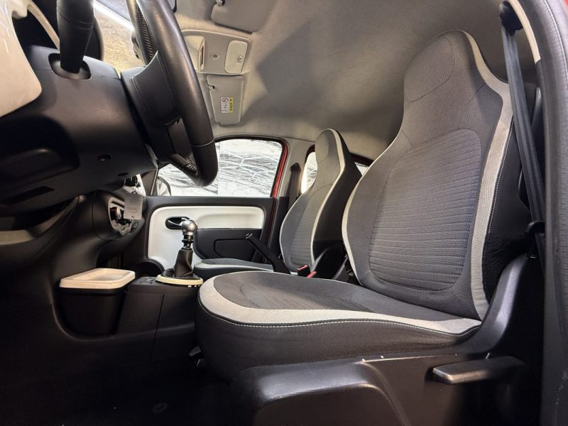 RENAULT TWINGOIII 0.9 TCE 90CH ENERGY LIMITED 2016