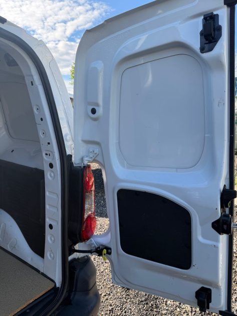 CITROEN BERLINGO BLUEHDI 100CH 3 PLACES