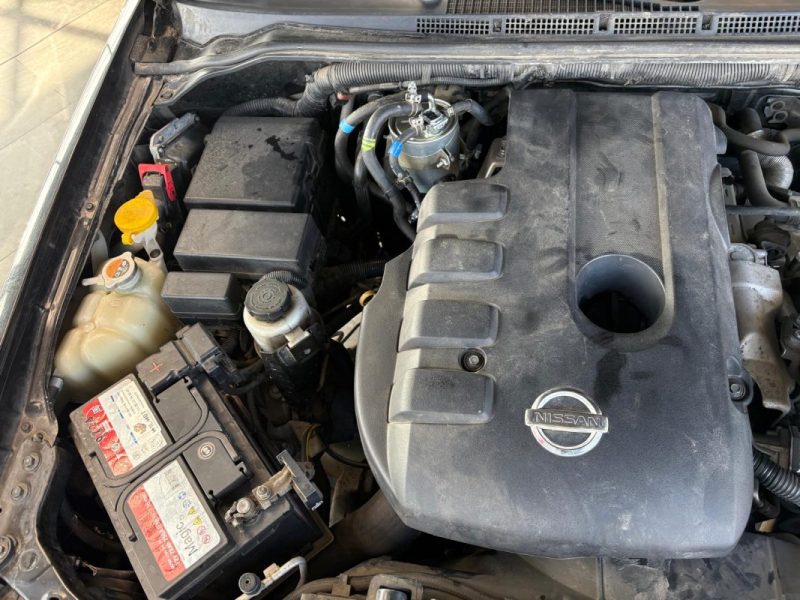 Nissan Navara 2.5 DCI 190ch 🚙 4x4 ✨ Caméra 🔙 Attelage 🔗 Reprise 🔄 Garantie 🛡️