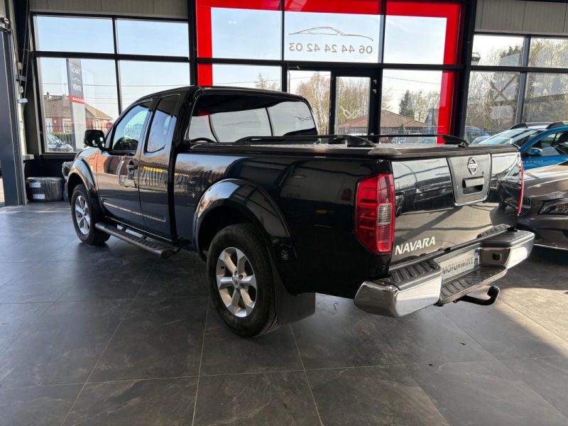 Nissan Navara 2.5 DCI 190ch 🚙 4x4 ✨ Caméra 🔙 Attelage 🔗 Reprise 🔄 Garantie 🛡️