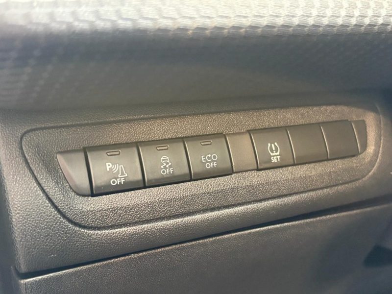 🔹 Peugeot 2008 – Finition Allure 🔹 1.6 HDi – 92 chevaux 🔹 Boîte manuelle - Garantie 