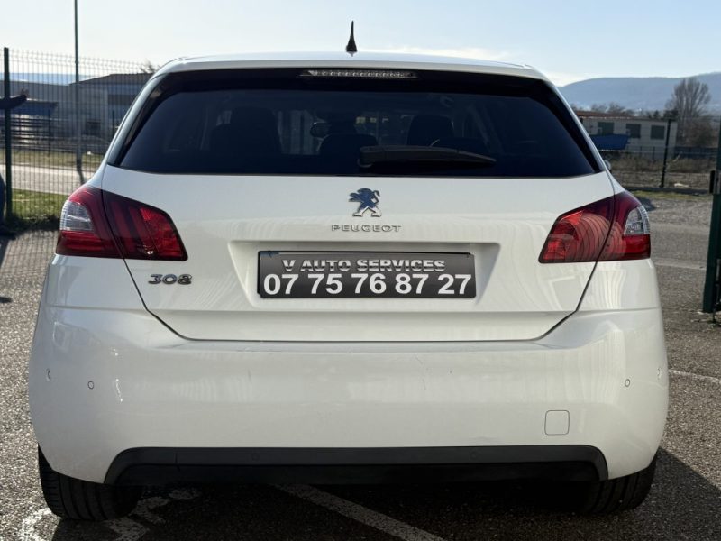 Peugeot 308 II 1.6 e-HDi FAP 115ch Féline Garantie