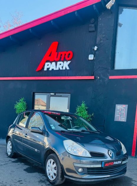 RENAULT CLIO III - Paiement 3x/4x/10x ✅