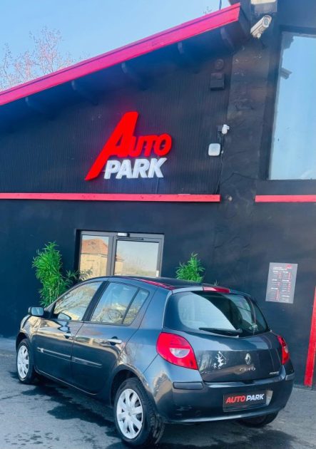 RENAULT CLIO III - Paiement 3x/4x/10x ✅