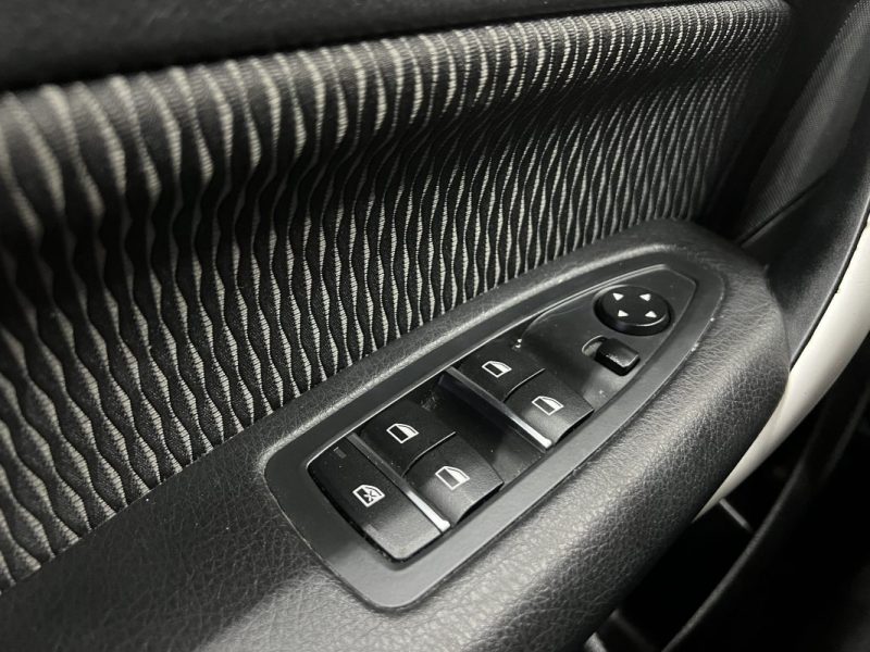 B.M.W Serie 1 116d 116ch Lounge 5P | 126 650 KM | Radars avant/arrières | GPS