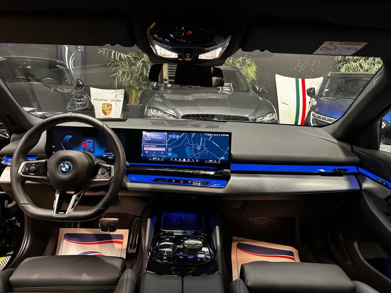 MAGNIFIQUE BMW I5 M SPORT EDRIVE40 340 CH (1ERE MAIN, GARANTIE CONSTRUCTEUR, TVA RÉCUPÉRABLE)