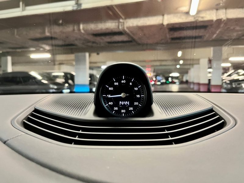 PORSCHE TAYCAN 4S 571ch BATTERIE performance plus 1ERE MAIN