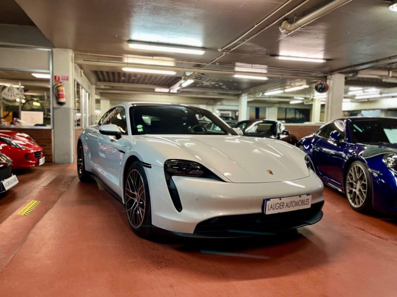 PORSCHE TAYCAN 4S 571ch BATTERIE performance plus 1ERE MAIN