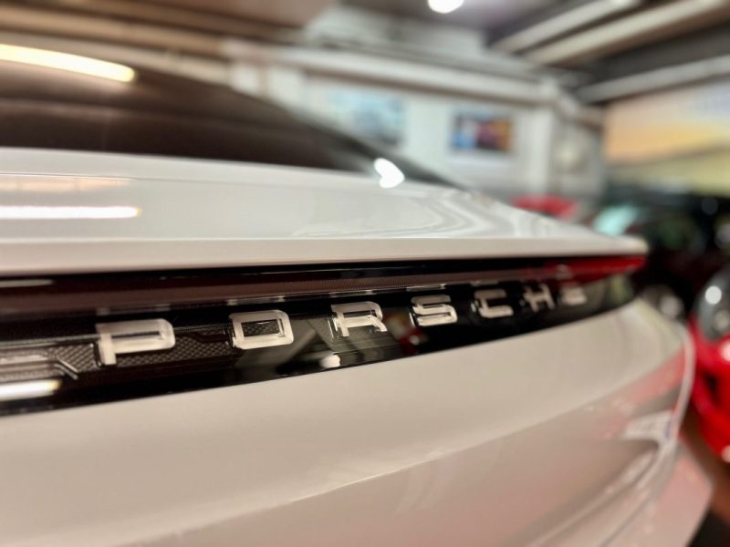 PORSCHE TAYCAN 4S 571ch BATTERIE performance plus 1ERE MAIN