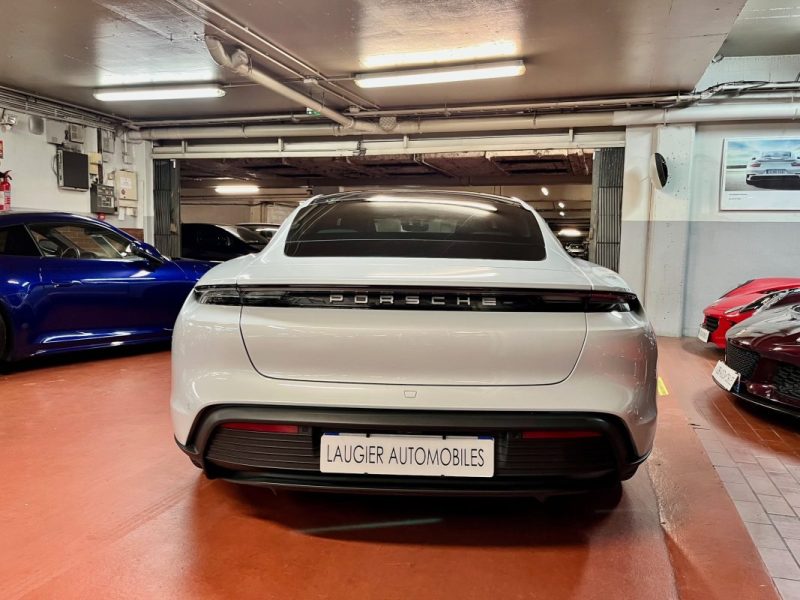 PORSCHE TAYCAN 4S 571ch BATTERIE performance plus 1ERE MAIN