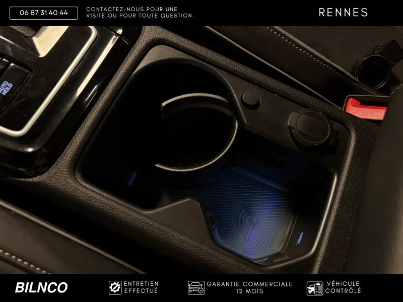 Volkswagen Golf 8 R-Line 2.0 TDI 150ch / DSG7 / Matrix LED / Toit Ouvrant / Digital Cockpit Pro  