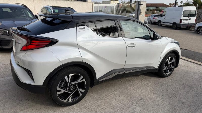 TOYOTA C-HR 122H Collection 2WD E-CVT MY20 2022