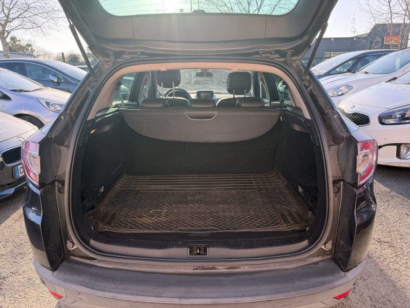 RENAULT MEGANE 3 ESTATE 1.9 DCI 130 cv - GARANTIE 12 mois - BOSE 